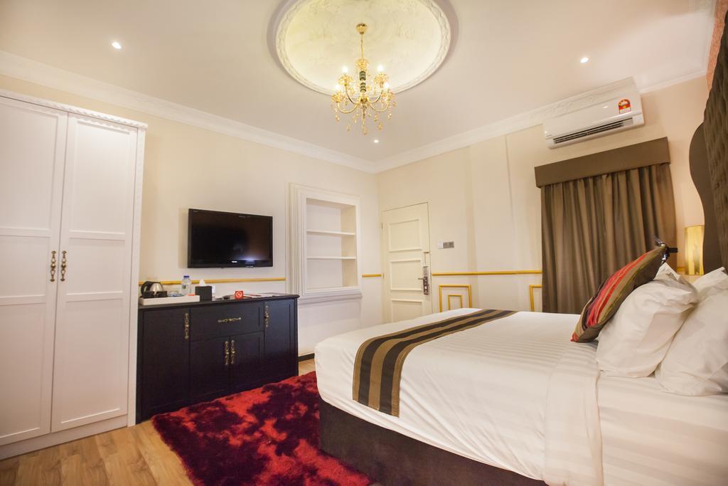 DELUXCIOUS LUXURIOUS HERITAGE HOTEL PENANG